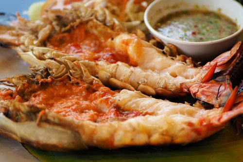 Grilled Giant Fresh Water Prawns with Green Chilli Dressing