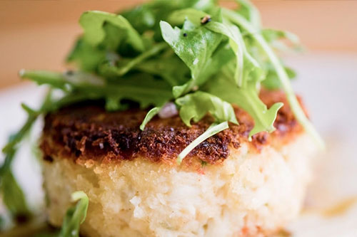 crispy-crab-cake-with-mixed-salad